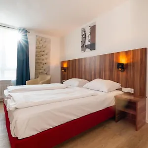 Hotel Astor, Monachium